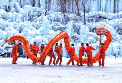 济南过大年--九如山"冰"天雪地赏民俗